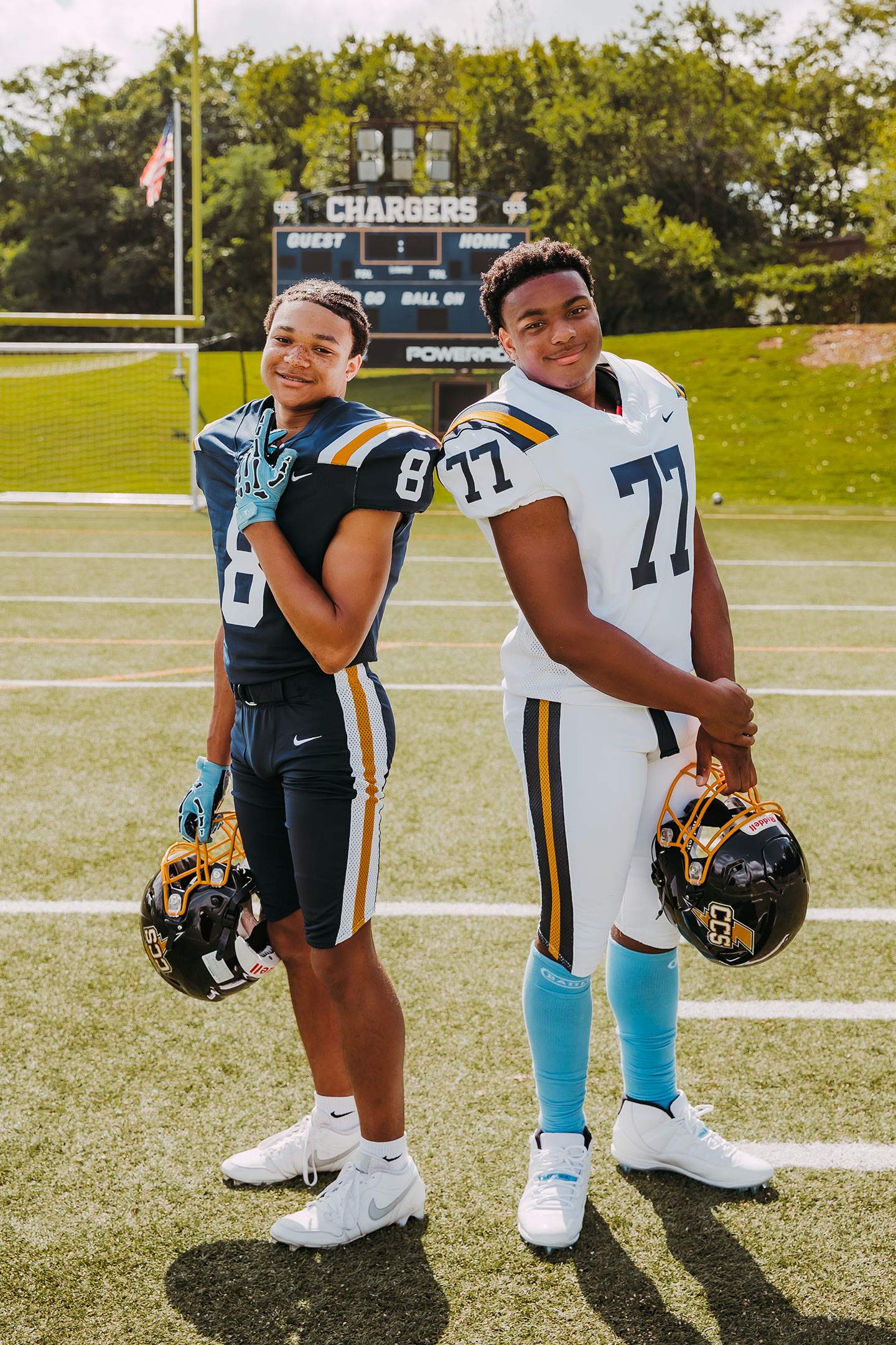 brown siblings